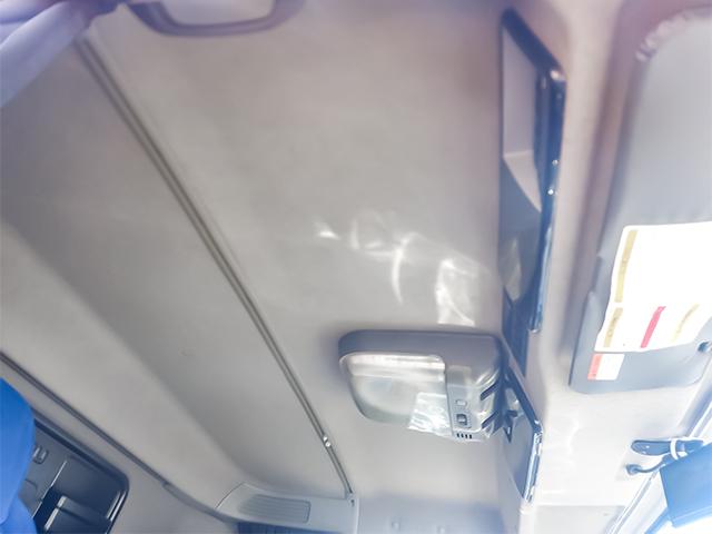 image23